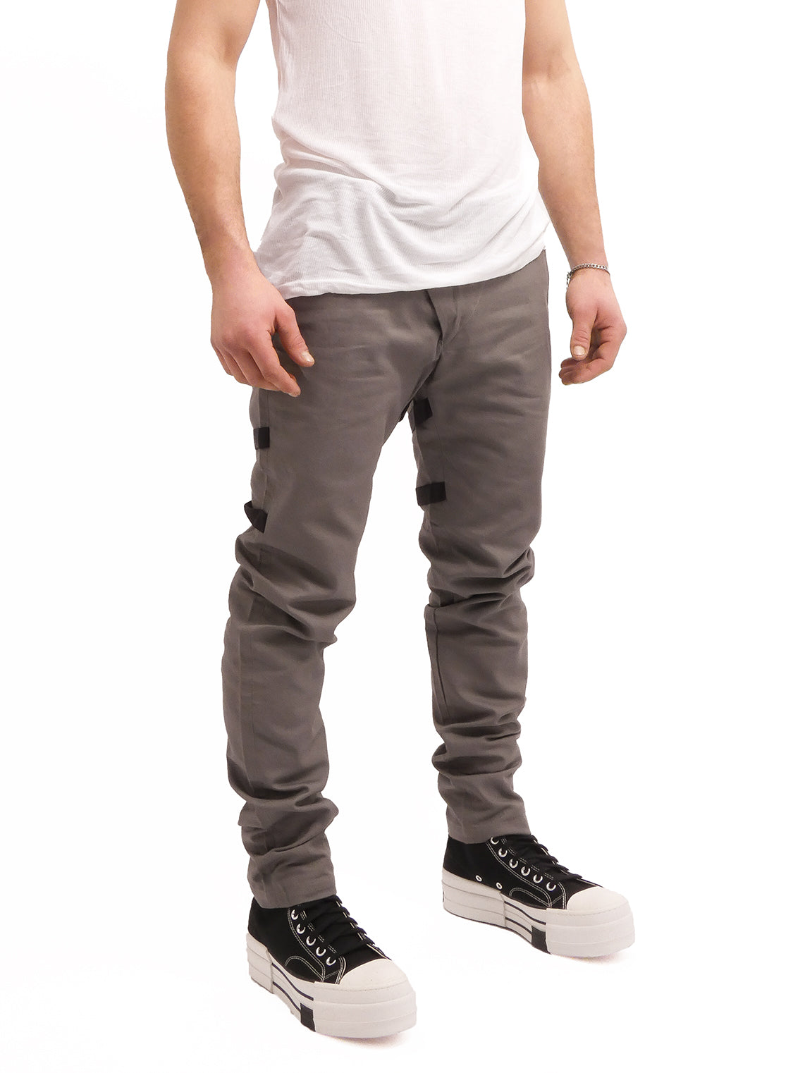 GREY STRAIGHT LEG JEANS WITH BLACK STRAPS