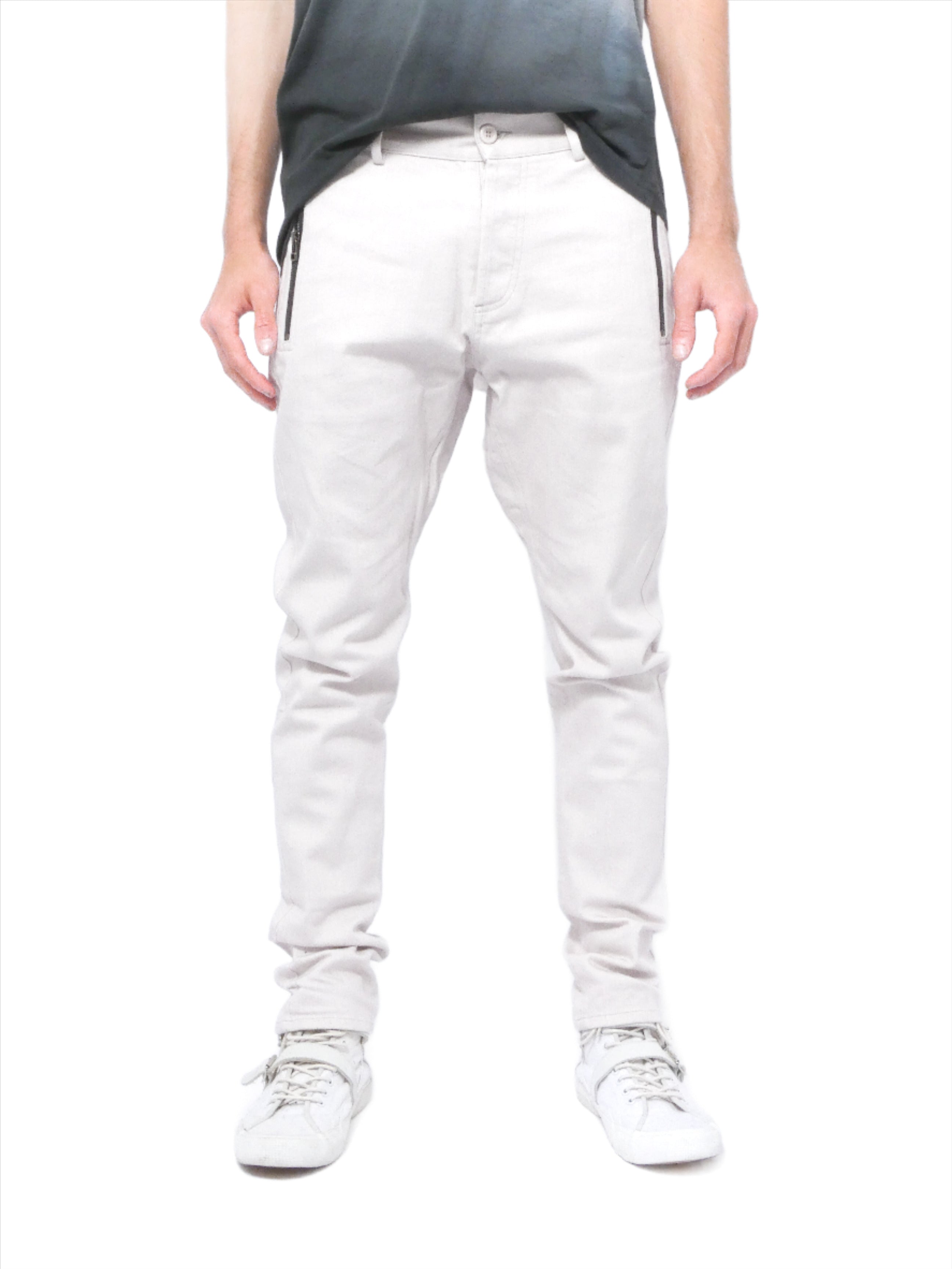 White Jeans With Black Zip Pockets